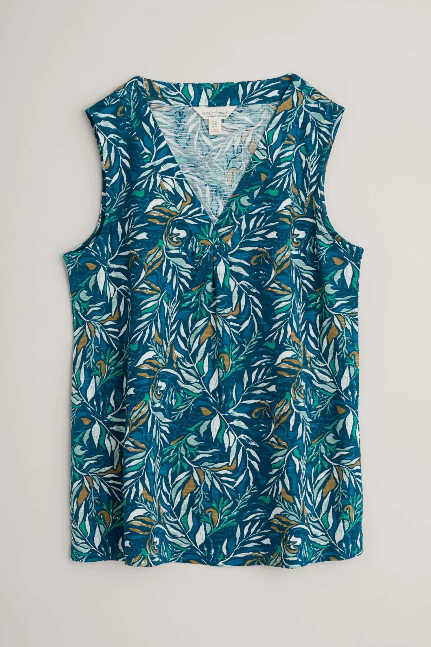 Achilla V-Neck Vest
