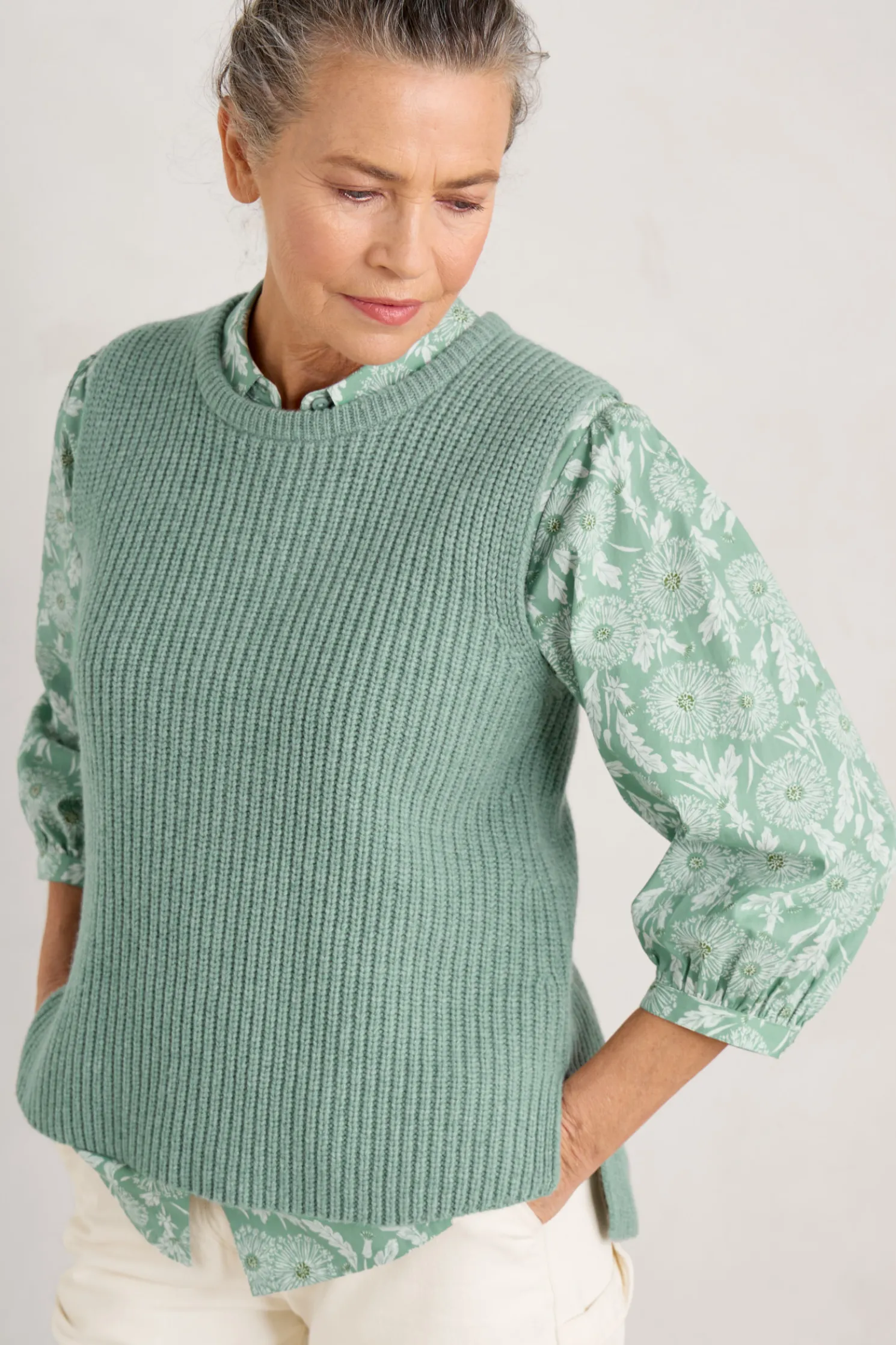 Gull Rising Knitted Vest