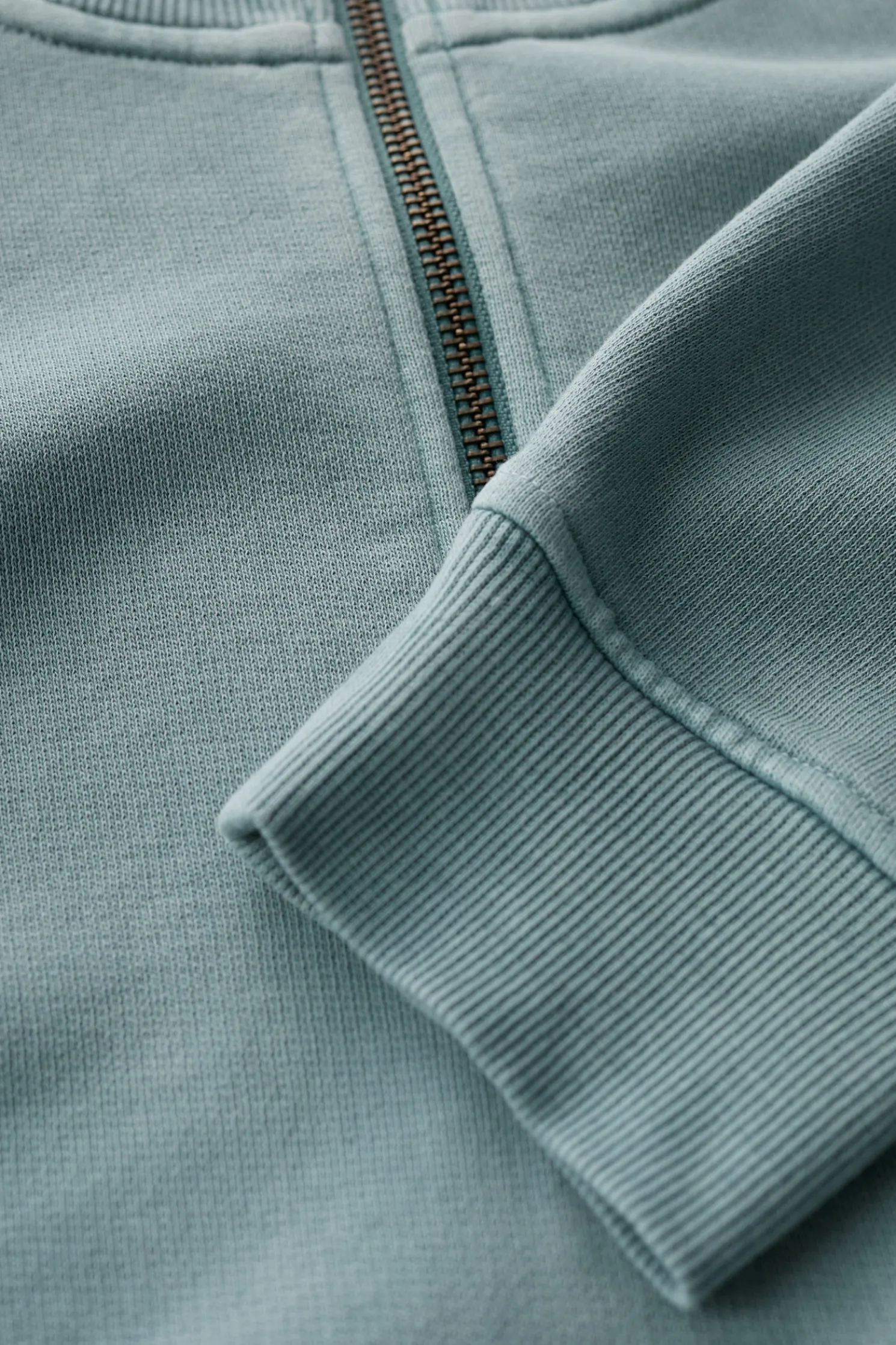 Men's Wood Moss Quarter Zip Sweatshirt